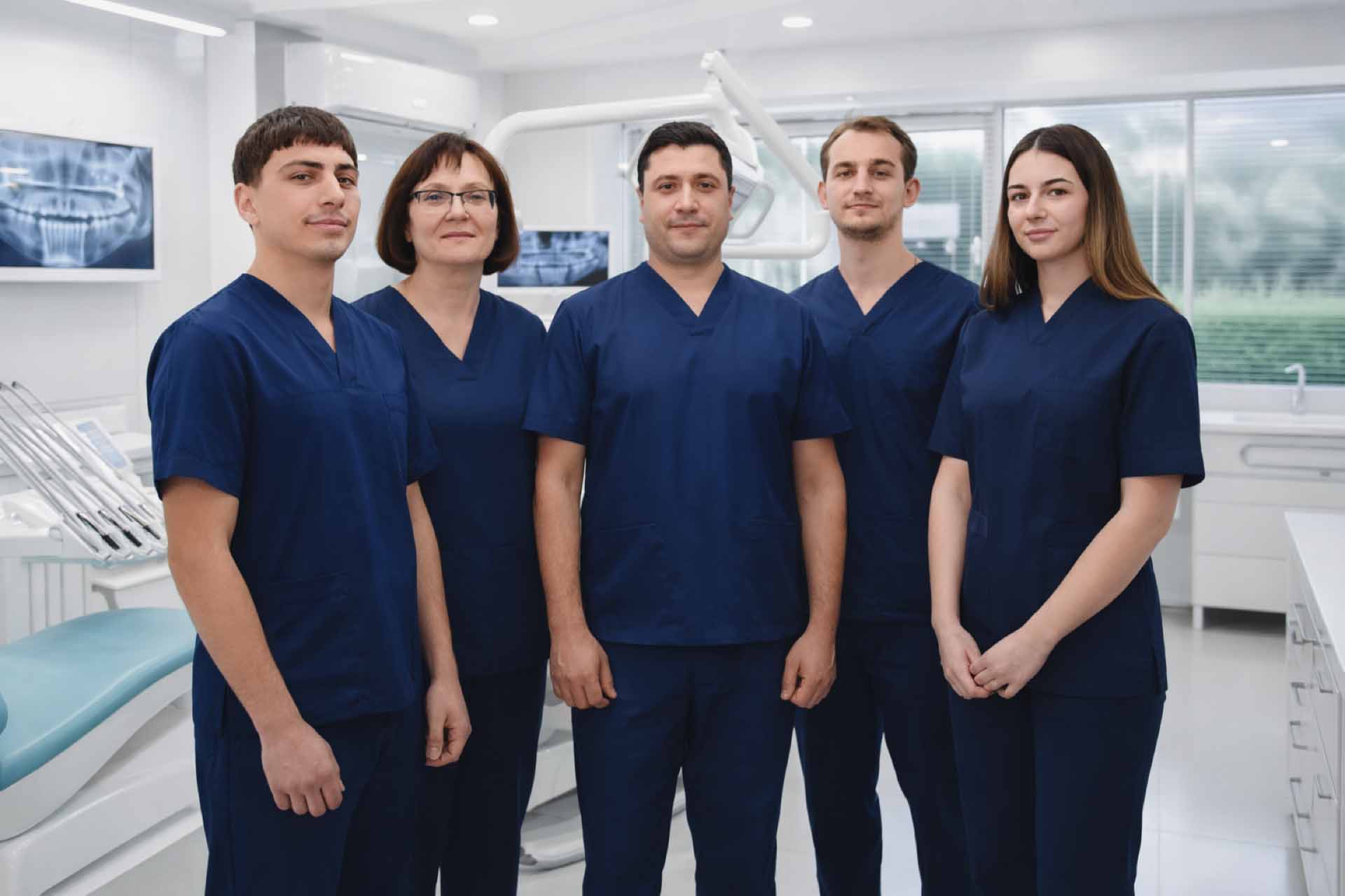 Команда Every Dental Care